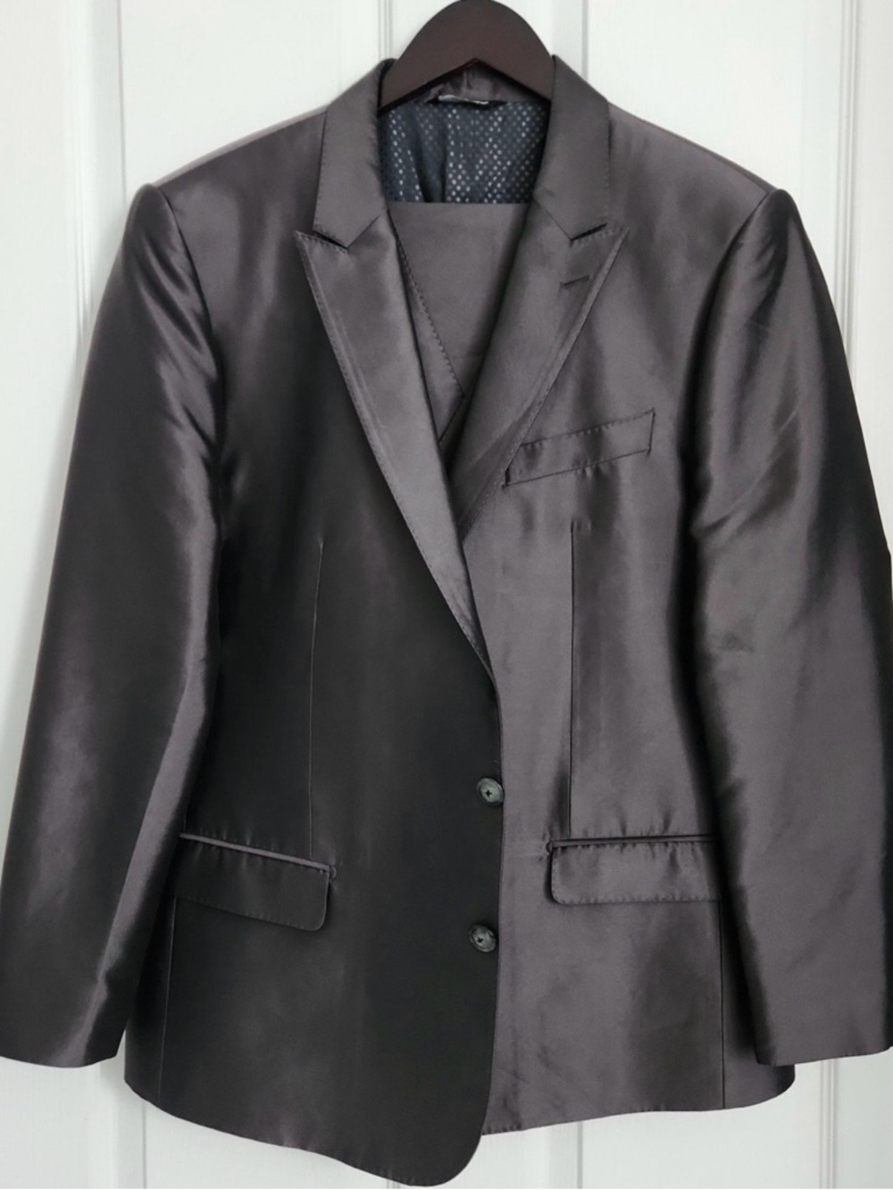 Dolce & Gabbana Men's "Martini" Sharkskin Suit (Slim Fit)